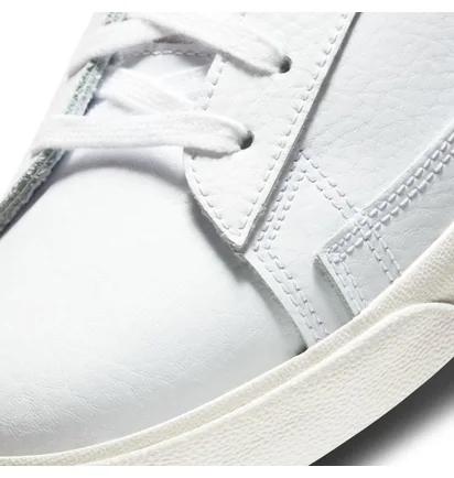 Nike Blazer Low Leather (Weiß / Hellblau)