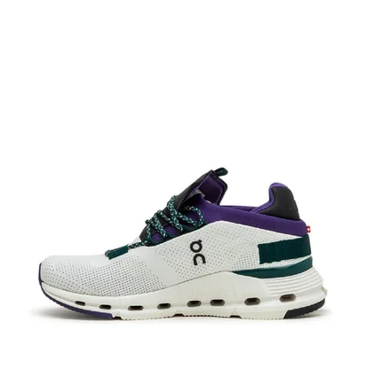 On WMNS Cloudnova (Weiß / Lila / Grün)