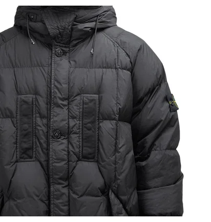 Stone Island Garment Dyed Crinkle Down Jacket (Schwarz)
