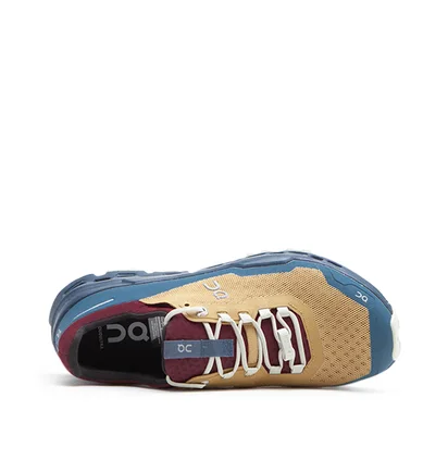 On WMNS Cloudultra (Braun / Petrol)