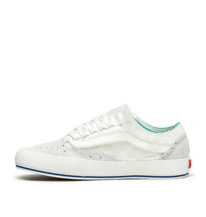 Vans Vault UA Old Skool Cap LX 'Regrind' (Weiß / Beige)