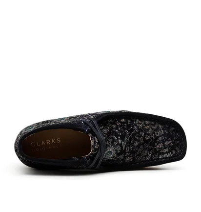 Clarks Originals Wallabee Boot Navy Velvet (Navy)