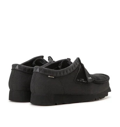 Clarks x Neighborhood Wallabee Gore-Tex (Schwarz)