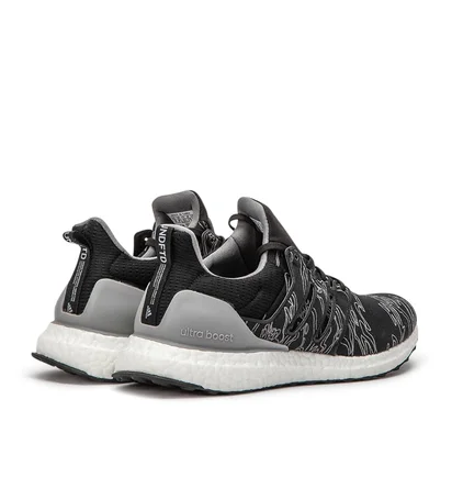 adidas x UNDFTD UltraBOOST (Schwarz)