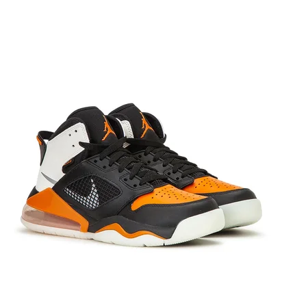 Air Jordan Mars 270 (Weiss / Schwarz / Orange)