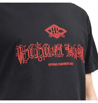 Han Kjobenhavn Artwork Tee (Schwarz)