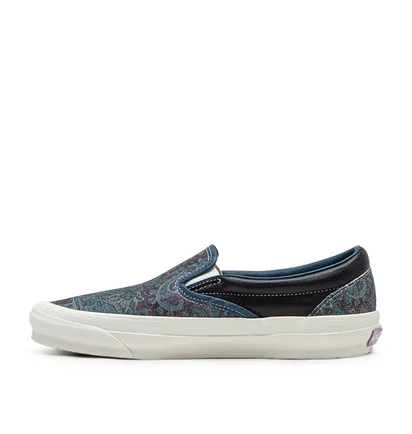 Vans Vault UA OG Classic Slip-On LX (Blau / Weiß)