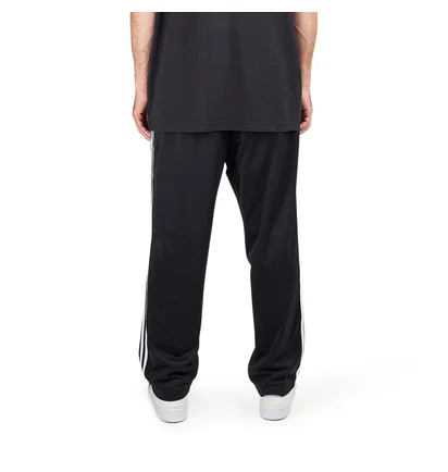 adidas x Korn Track Pant (Schwarz / Weiß)