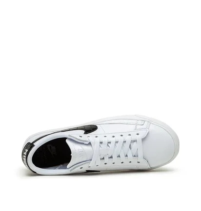 Nike WMNS Blazer Low (Weiß / Schwarz)