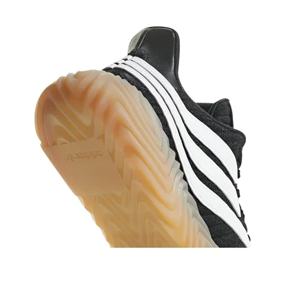 adidas Sobakov (Schwarz / Weiß)