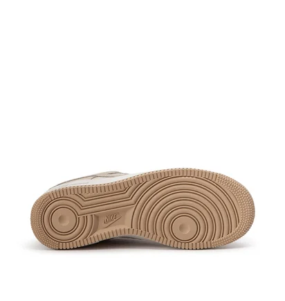 Nike WMNS Air Force 1 '07 SE Premium (Beige / Weiß)