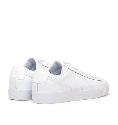 Nike Blazer Low LE (Weiß)