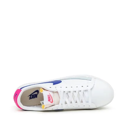 Nike WMNS Blazer Low (Weiß / Blau / Pink)