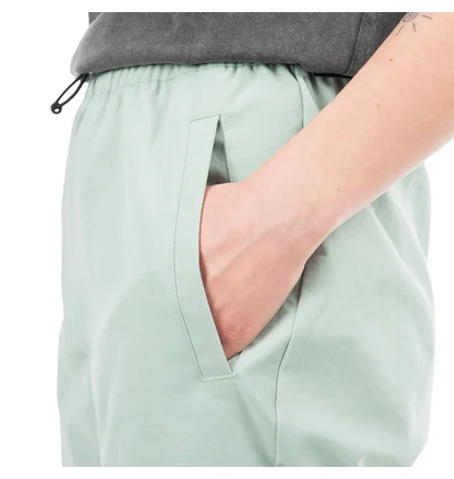 Nike WMNS Woven Swoosh Pants (Grün)