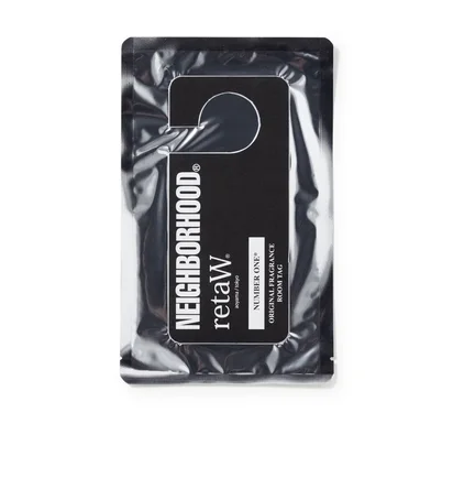Neighborhood Number One / Room Tag (Schwarz)