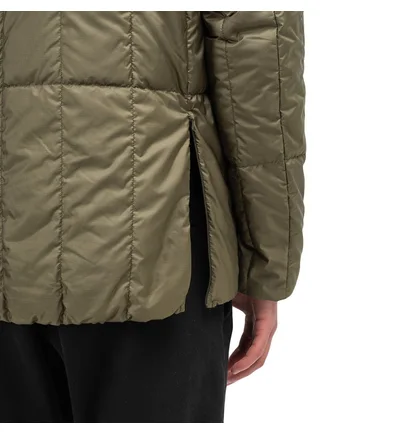 Snow Peak Recycled Middle Down Jacket (Olive)