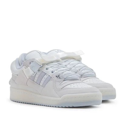 adidas x Bad Bunny Forum Buckle Low (Weiß)