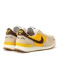 Nike Air Vortex (Beige / Gelb)