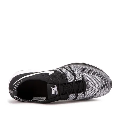 Nike Flyknit Trainer (Schwarz / Weiß)