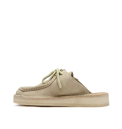 Clarks DSRT Nomad Mule (Beige)