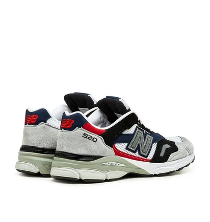 New Balance M920GKR 'Made in England' (Grau / Schwarz / Rot)