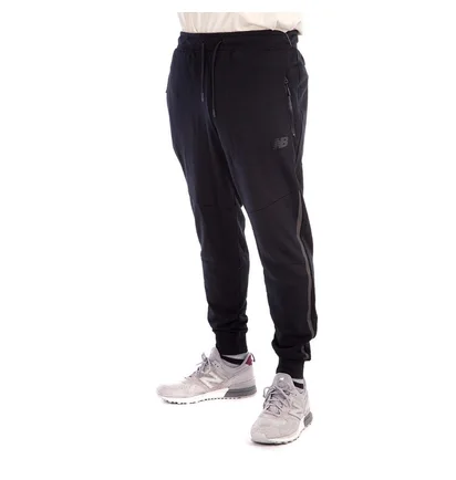 New Balance MP81500 247 Sport Knit Jogger (Schwarz)