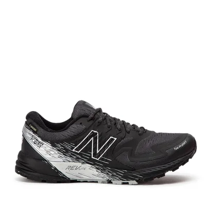 New Balance Summit K.O.M. GTX (Schwarz / Silber)