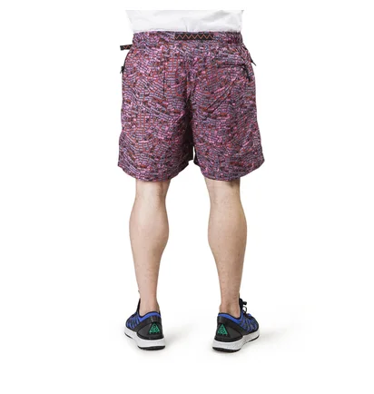Nike ACG Shorts (Rot / Schwarz)