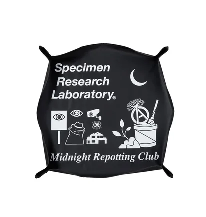 Neighborhood SRL Mud Flap (Schwarz / Weiß)