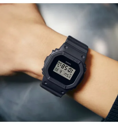 Casio G-Shock DWE-5657RE-1ER 