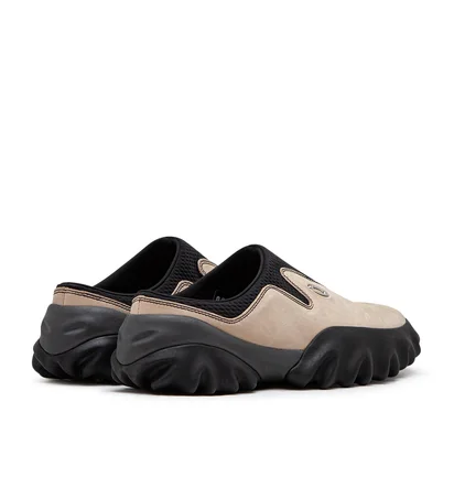 Oakley Factory Team Nubuck Chop Saw Mule (Beige / Schwarz)