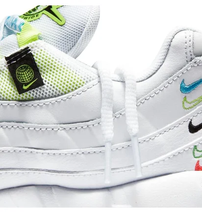 Nike WMNS Air Max 95 SE 'Worldwide Pack' (Weiß / Multi)