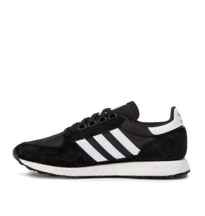 adidas Forest Grove (Schwarz / Weiß)