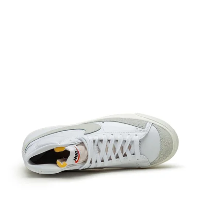 Nike WMNS Blazer Mid '77 (Weiß)