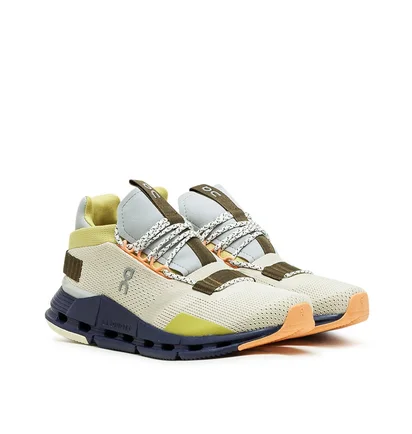 On WMNS Cloudnova (Multi)