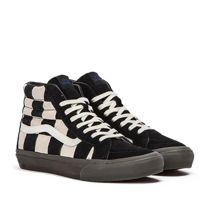 Vans x Taka Hayashi SK8-Hi LX (Schwarz / Weiß)