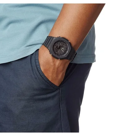 Casio G-Shock GA-2100-1A1ER (Schwarz)
