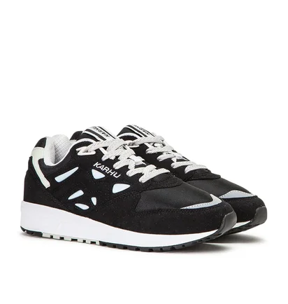 Karhu Legacy 96 (Schwarz)