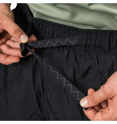 Nike ACG Shorts (Schwarz)