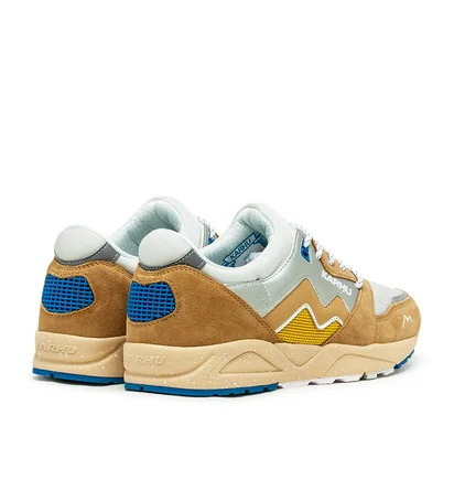 Karhu Aria 95 'All Around Pack' (Braun / Weiß)