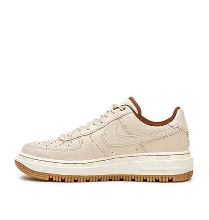 NIKE Air Force 1 Luxe (Weiss / Beige)