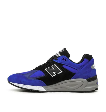 New Balance M990 v2 Made in USA (Blau / Schwarz)