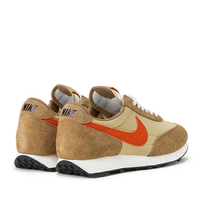 Nike Daybreak SP (Braun / Orange)