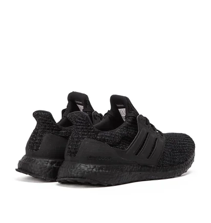 adidas UltraBoost (Schwarz)