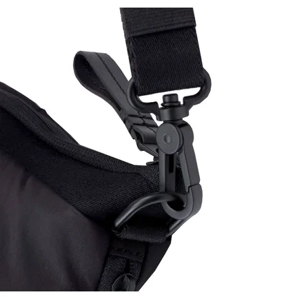 côte&ciel Orne Shoulder Bag (Schwarz)