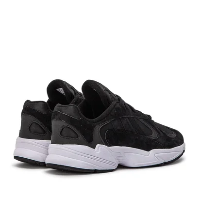 adidas Yung 1 (Schwarz)