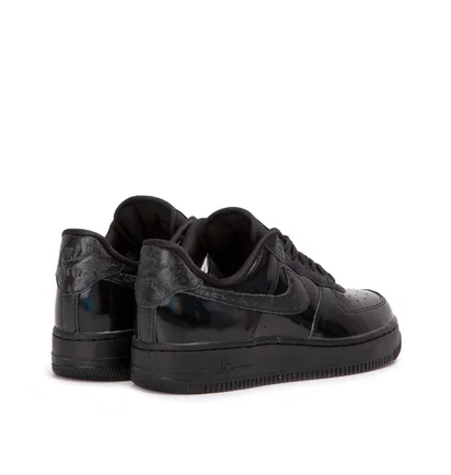 Nike WMNS Air Force 1 '07 LX (Schwarz)