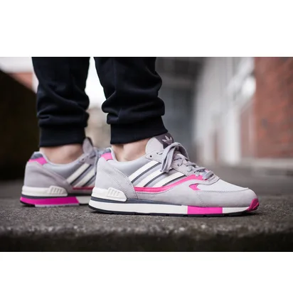 adidas Quesence 'Grey Two' OG (Grau / Pink)