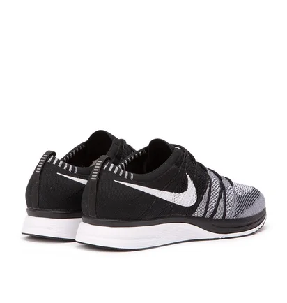 Nike Flyknit Trainer (Schwarz / Weiß)
