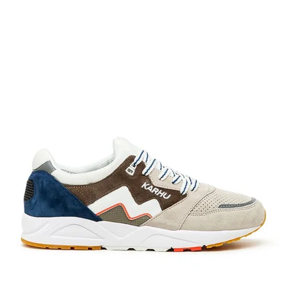 Karhu Aria 95 'Pre-Spring Pack' (Braun / Beige)
